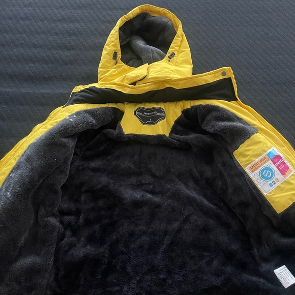 ski jacket - Picture 7 of 8